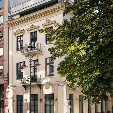 Hotel Gin Budapesta Exterior foto
